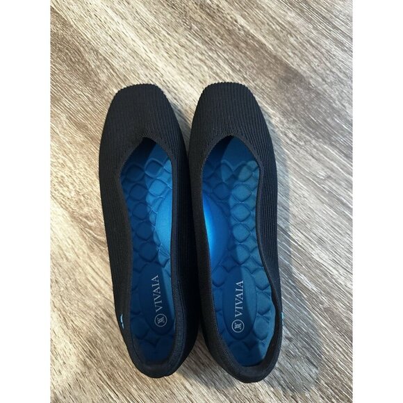 Vivaia Lightweight Square-Toe V-Cut Flats (Margot Walker) Black and Blue Size 10 - Picture 6 of 6